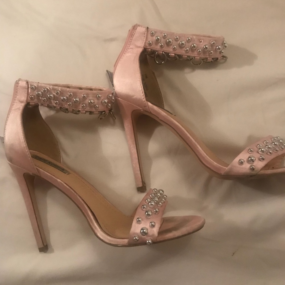 Cape Robbin Pink Silver Heels